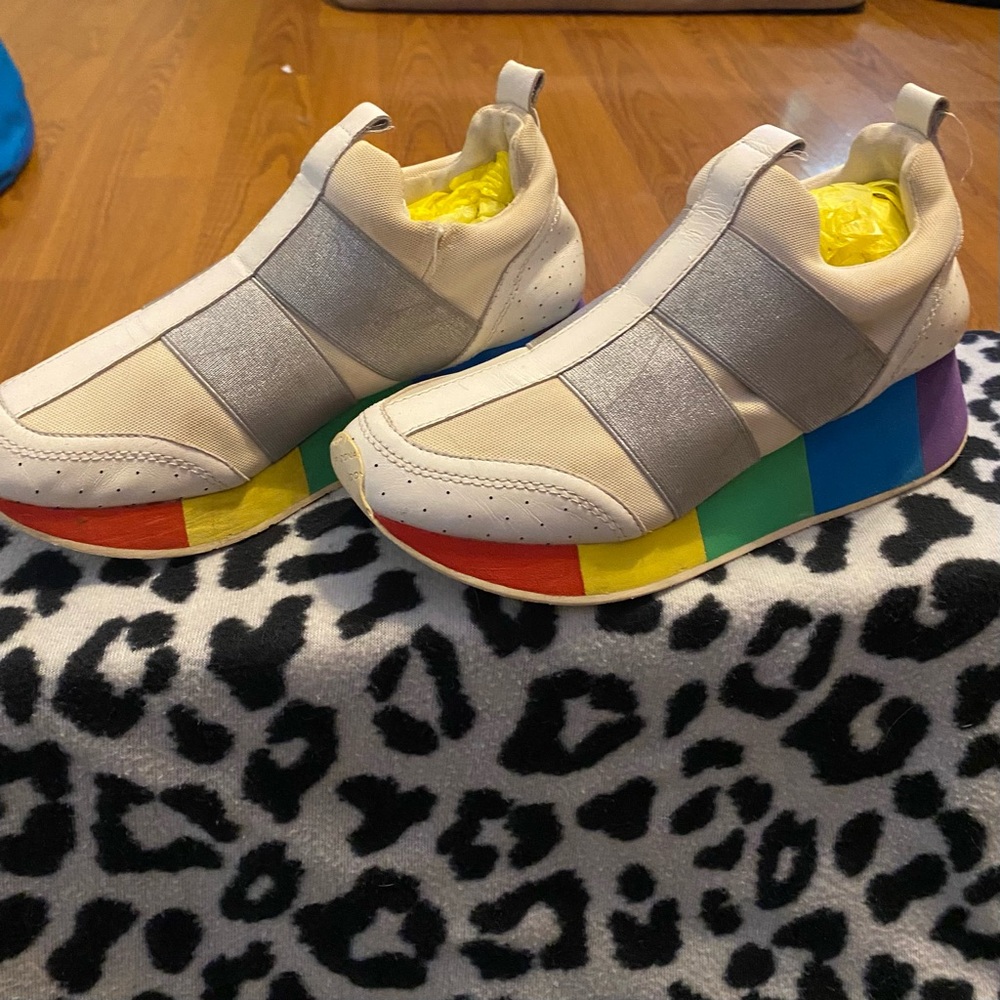 Donald J. Pliner Prix rainbow wedge sneakers. White with silver straps. Sz 9